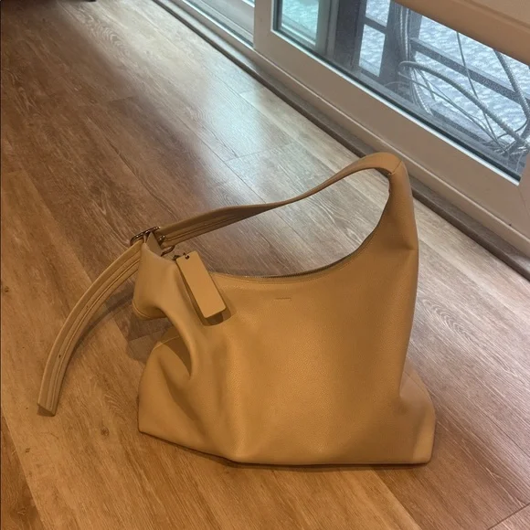 BAGGU Cream Hobo Shoulder Bag - Picture 2 of 4